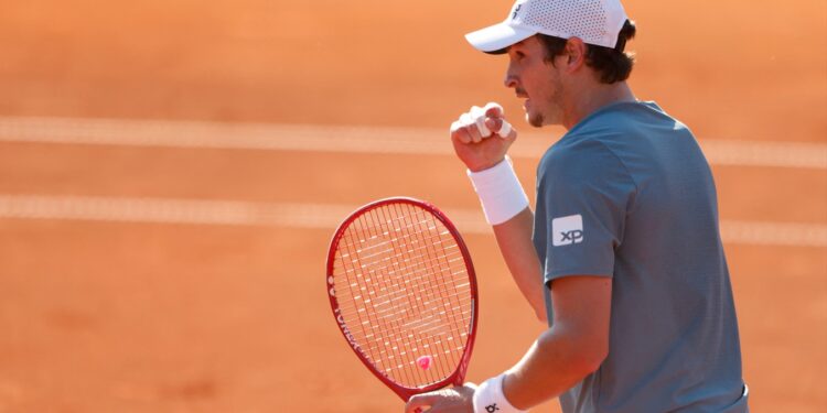 João Fonseca estreia em Roland Garros no domingo diante de Pavlovic, 240º do mundo